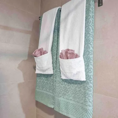 Rocha Tower Sunset Apartment *