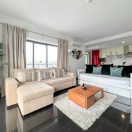 Apartment Rocha Tower Sunset